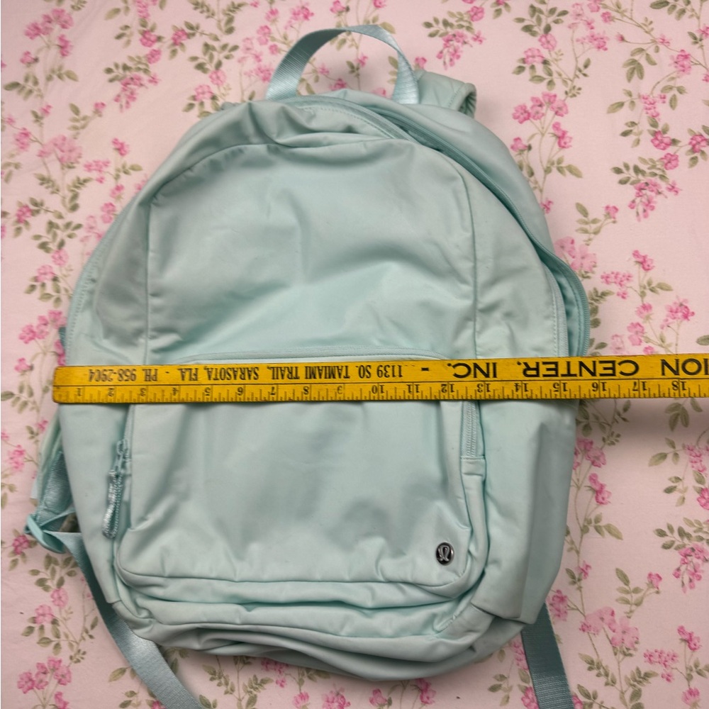 Lululemon Everywhere Backpack Mint Metal Hardware - Picture 11 of 16